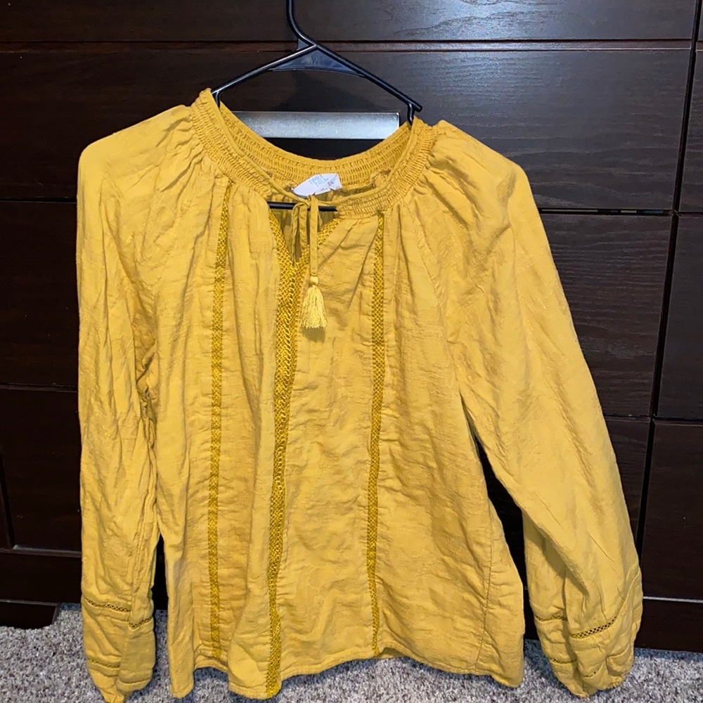 Shirt - Picture 1 of 1